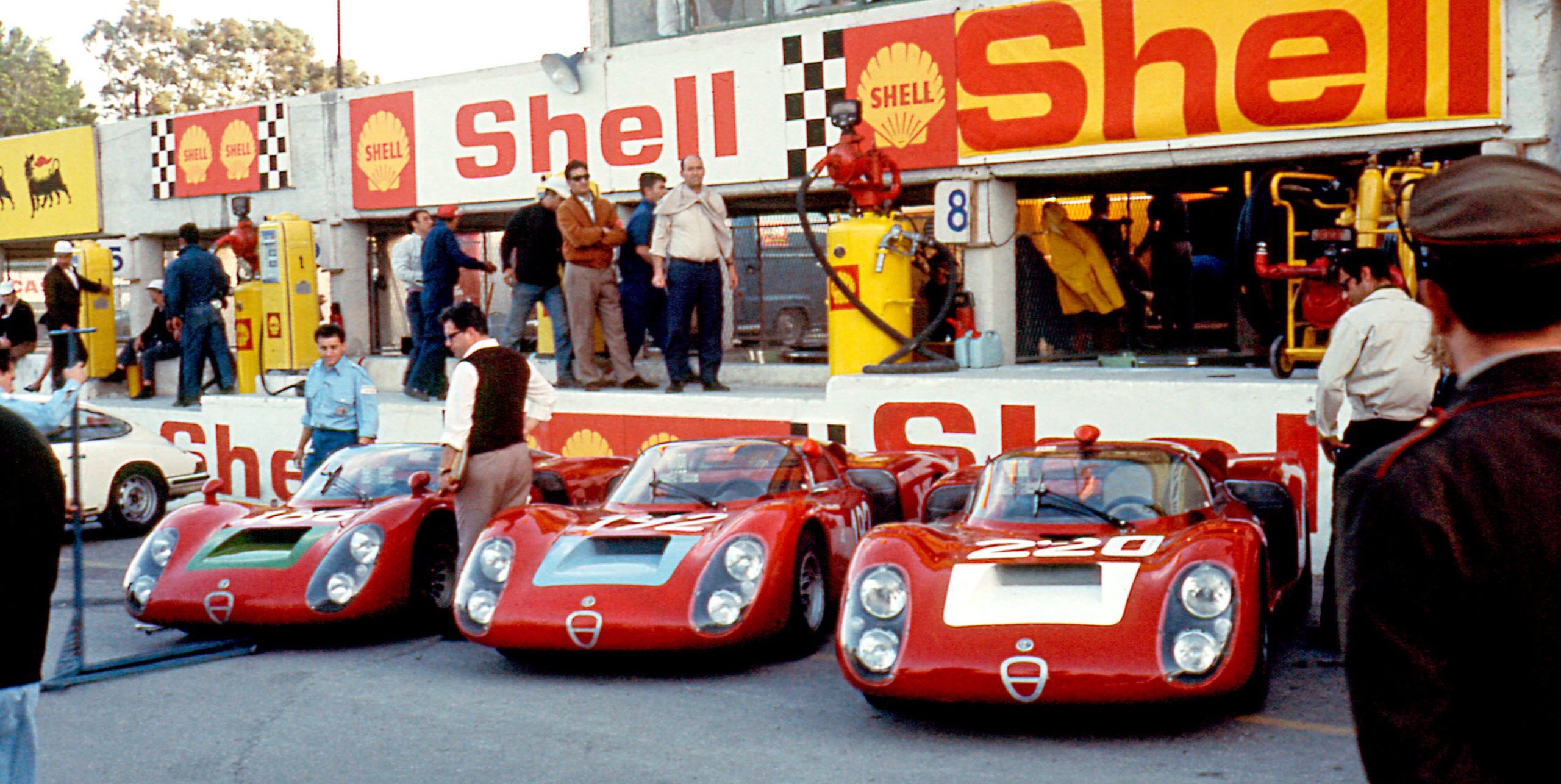 Alfa Romeo Werksteam bei der Targa Florio 1968