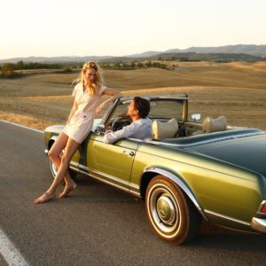 Tuscany in a classic Mercedes-Benz SL